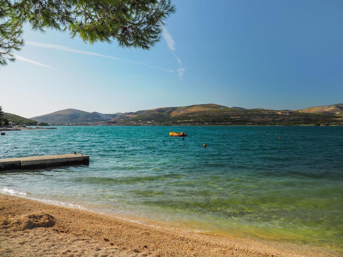 Mediteran Travel Mobile Homes Trogir - Ciovo Arbanija Exteriör bild