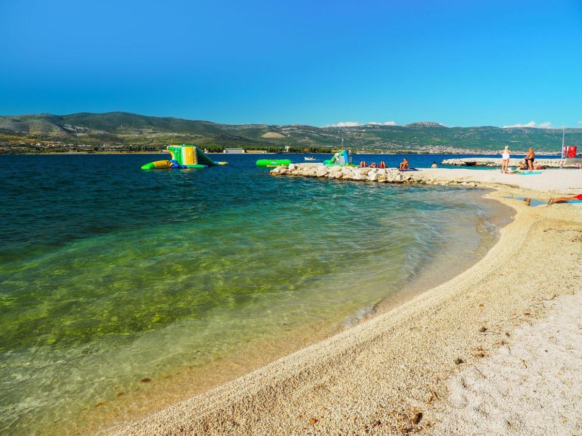 Mediteran Travel Mobile Homes Trogir - Ciovo Arbanija Exteriör bild